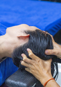 Gội đầu dưỡng sinh là gì? Lợi ích và địa chỉ uy tín tại TPHCM